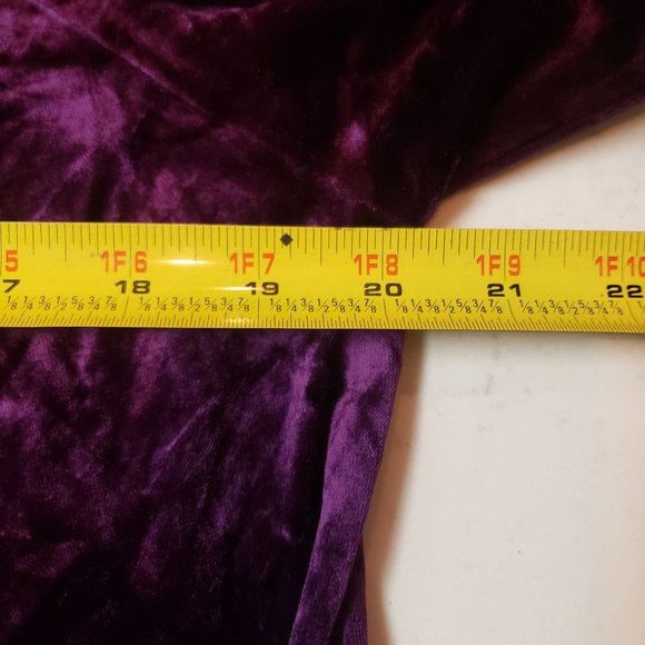 Vintage Lois Martin night gown size Large velvet purple bell sleeve lace trim - Picture 5 of 10